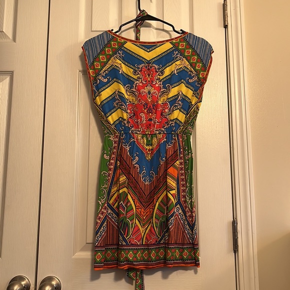 Geometric Patterned Tunic - Picture 7 of 7